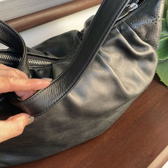 Genuine leather shoulder bag handbag purse like new - Picture 7 of 11